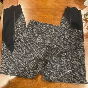 Lulu lemon leggings